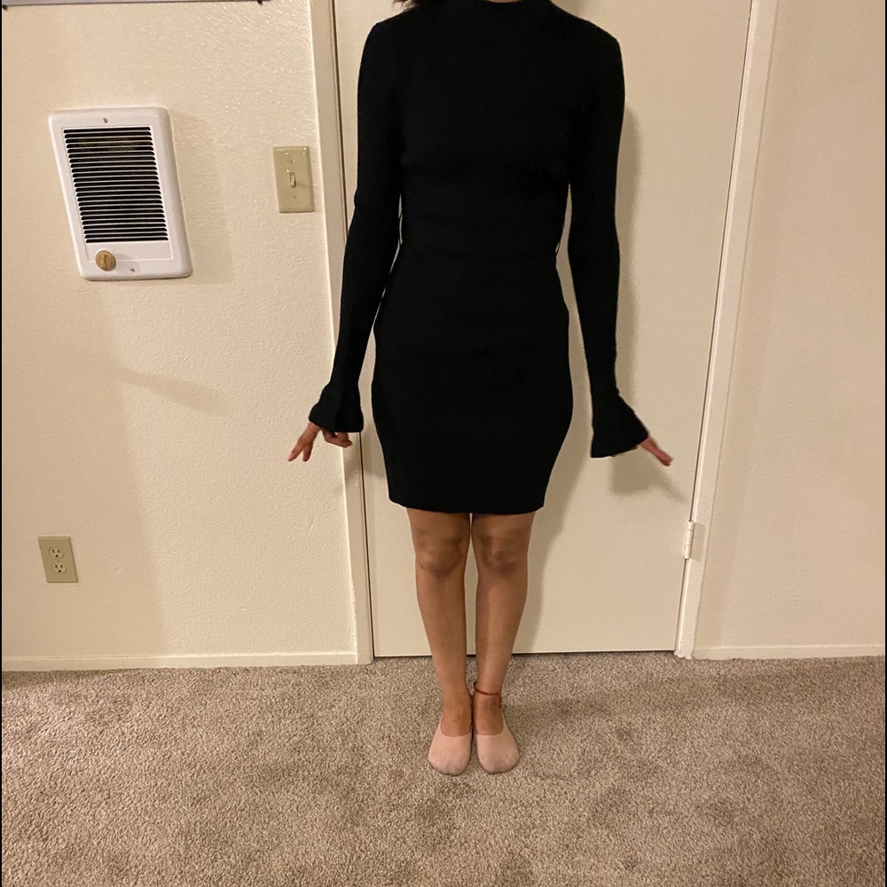 Black long sleeve dress